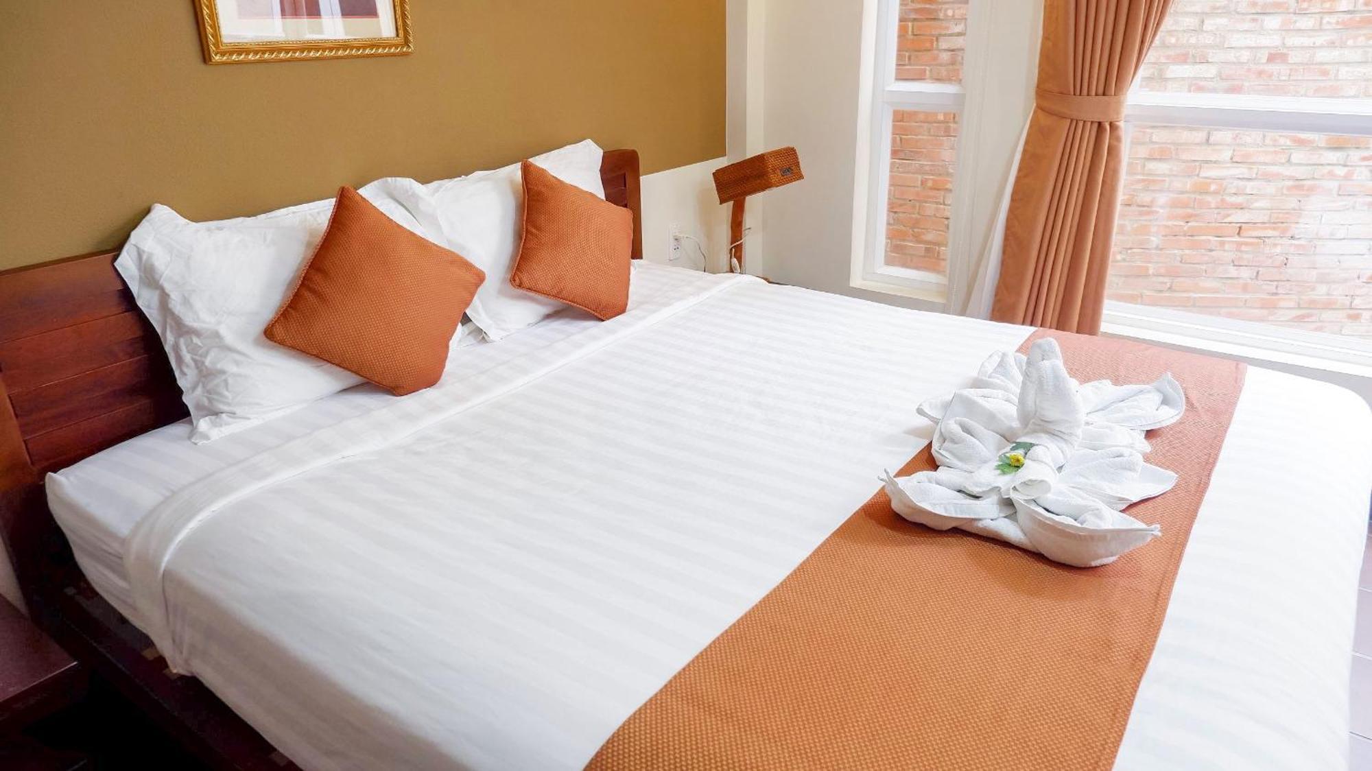 Ananas Family Hotel Ho Chi Minh City Exterior photo