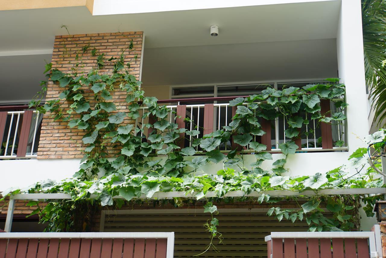 Ananas Family Hotel Ho Chi Minh City Exterior photo